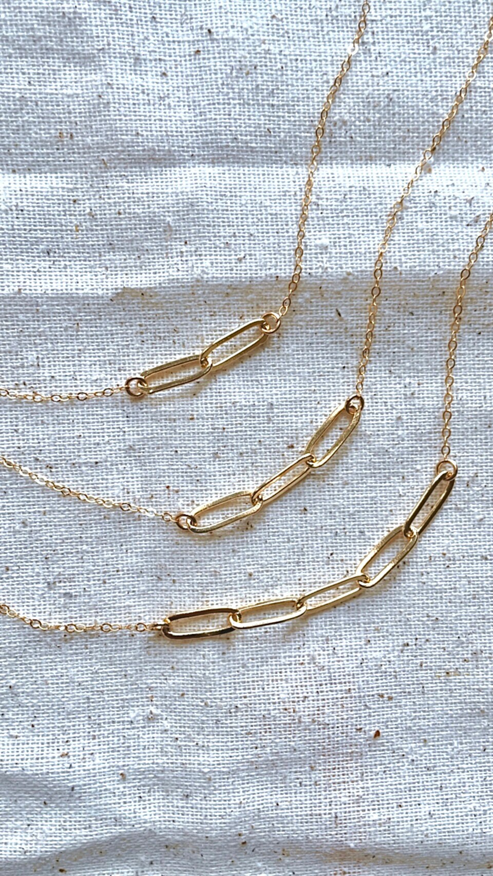 Linked Pendant Necklace 